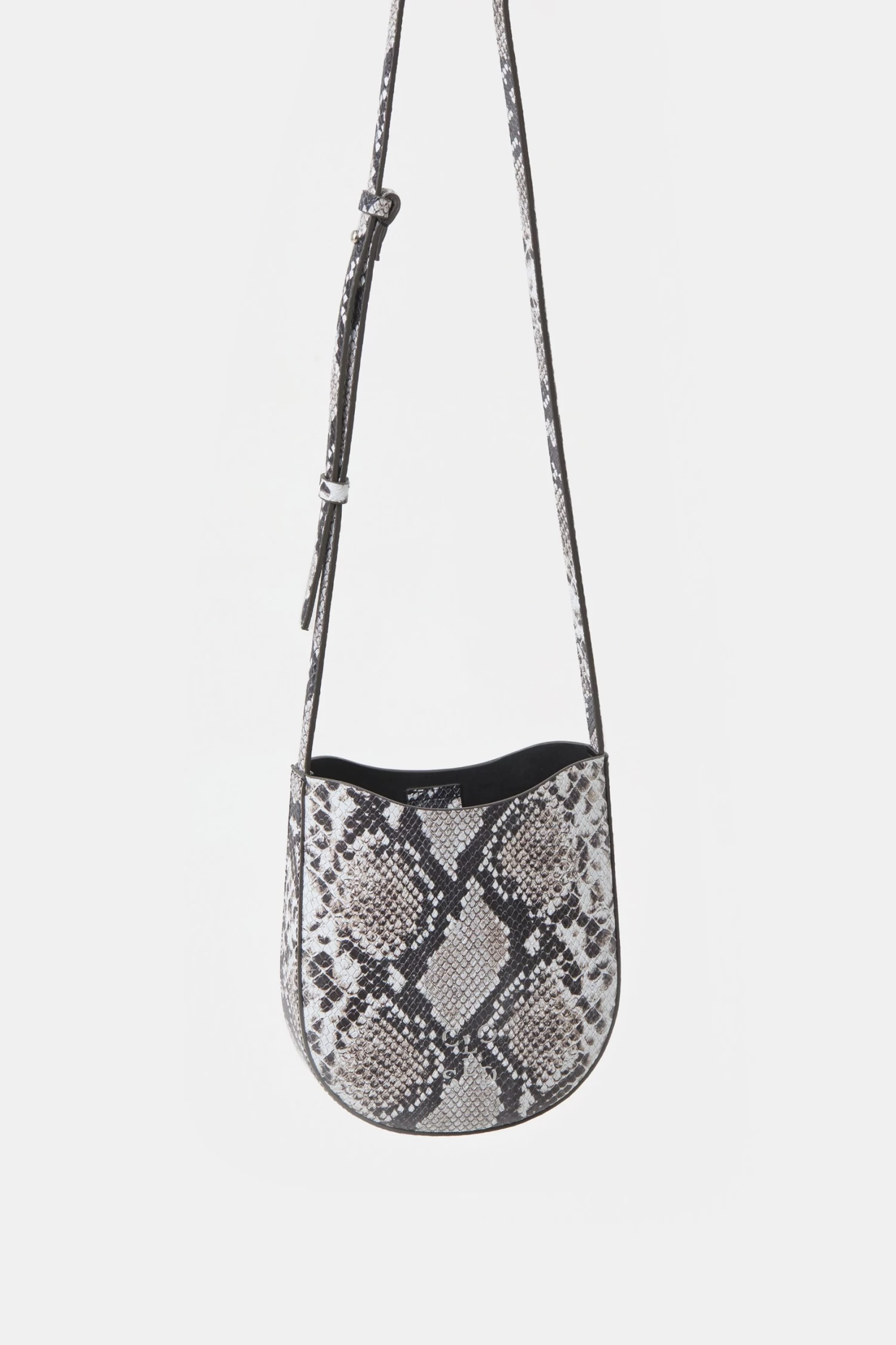 CLOSED Half Round Bag Small 2 CLOSED Half Round Bag Small – Bild 2