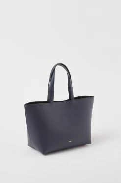 CLOSED Smooth Leater Bag 7 CLOSED Smooth Leater Bag -Mode Verkauf C90340 85Y 22 519 2