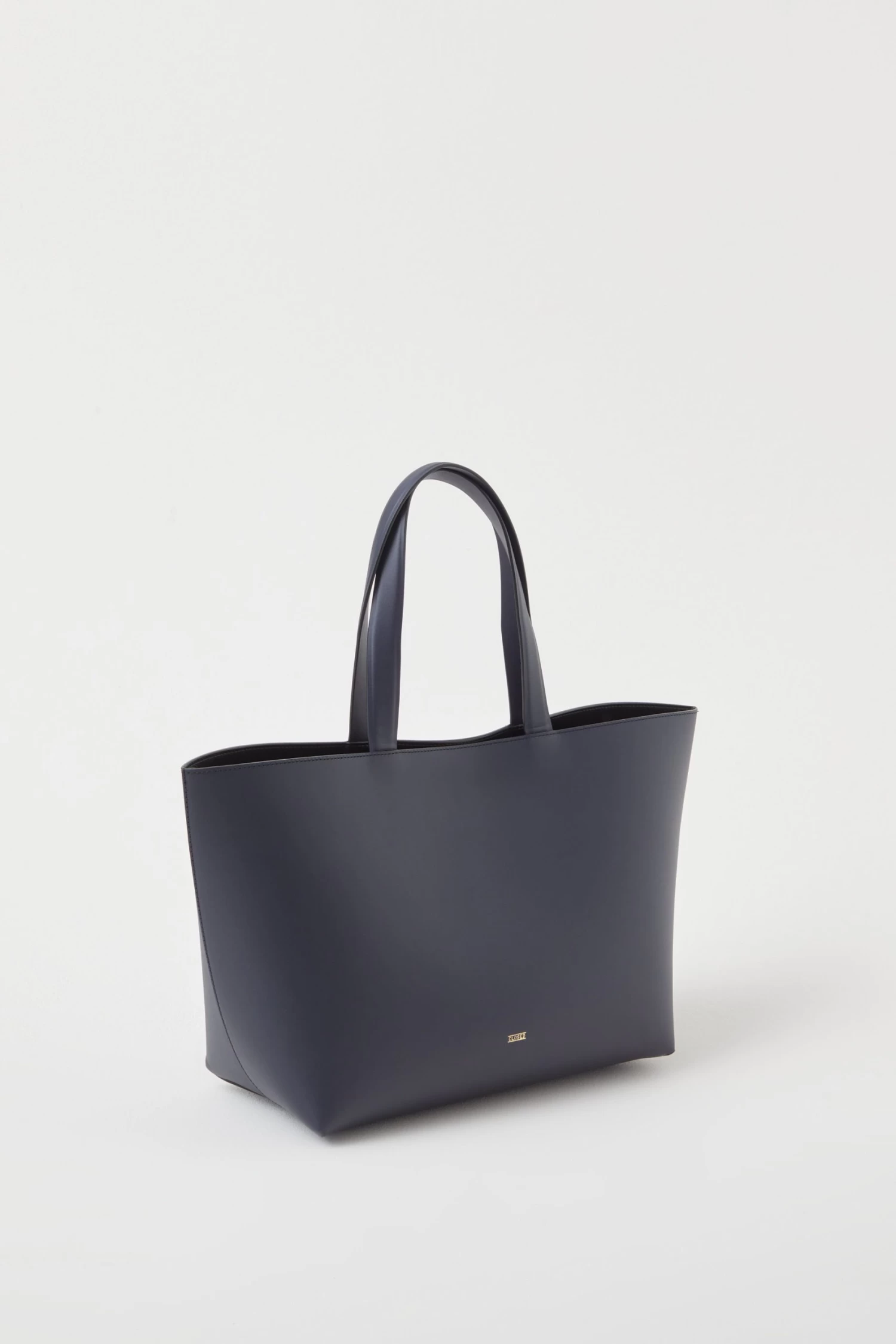 CLOSED Smooth Leater Bag 3 CLOSED Smooth Leater Bag – Bild 3