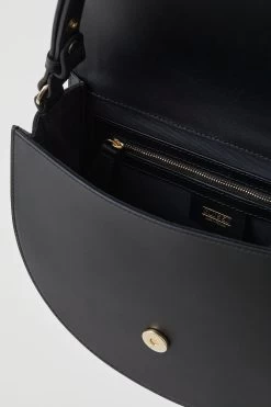 CLOSED Saddle Bag 13 CLOSED Saddle Bag -Mode Verkauf C90392 85B 22 100 3