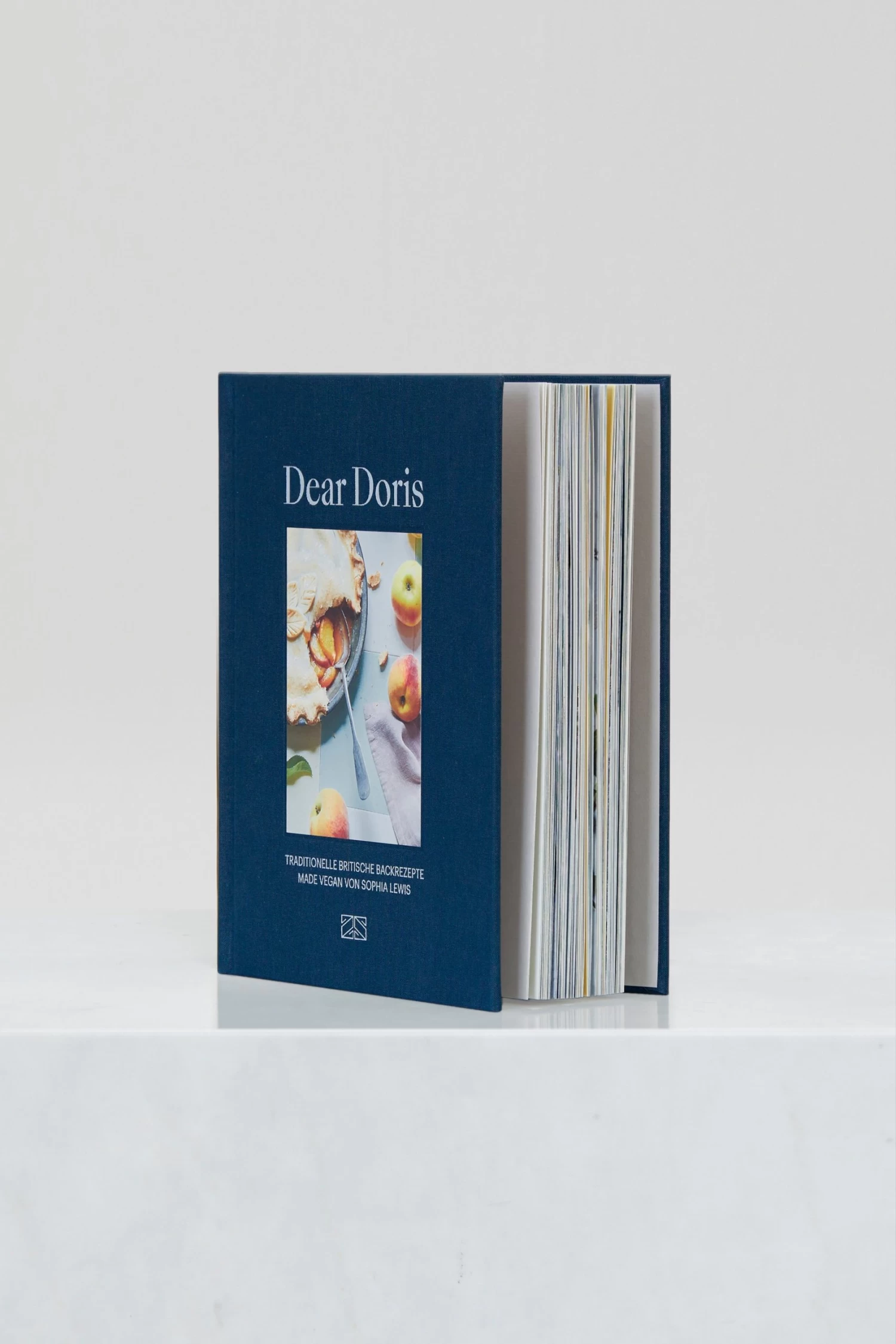 CLOSED Sophia Lewis | Dear Doris 3 CLOSED Sophia Lewis | Dear Doris – Bild 3