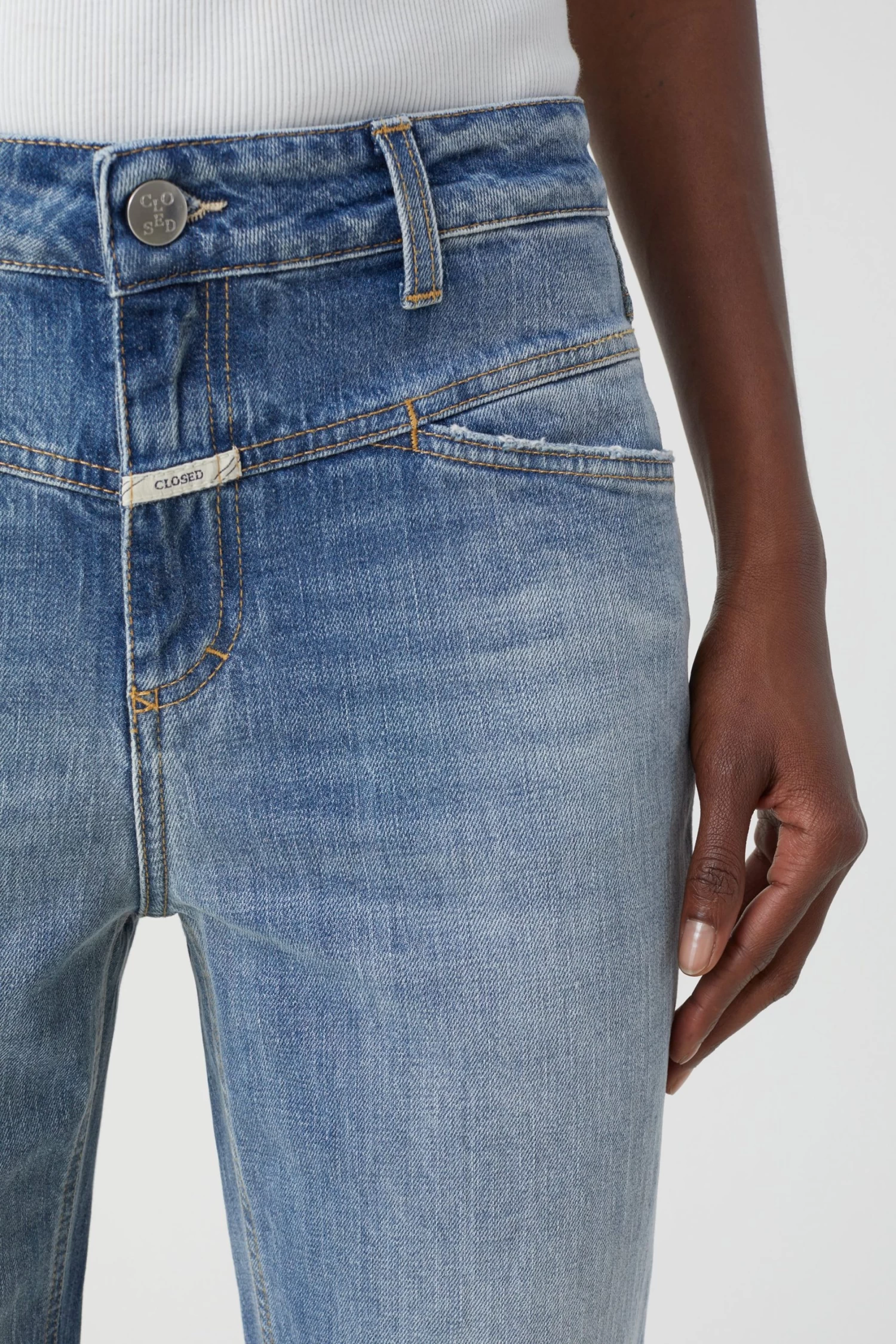 CLOSED Straight-X Denim 5 CLOSED Straight-X Denim – Bild 5
