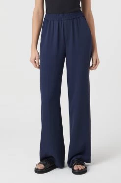 CLOSED Winona Sleek Twill Pants 9 CLOSED Winona Sleek Twill Pants -Mode Verkauf C91338 26T 22 568 2