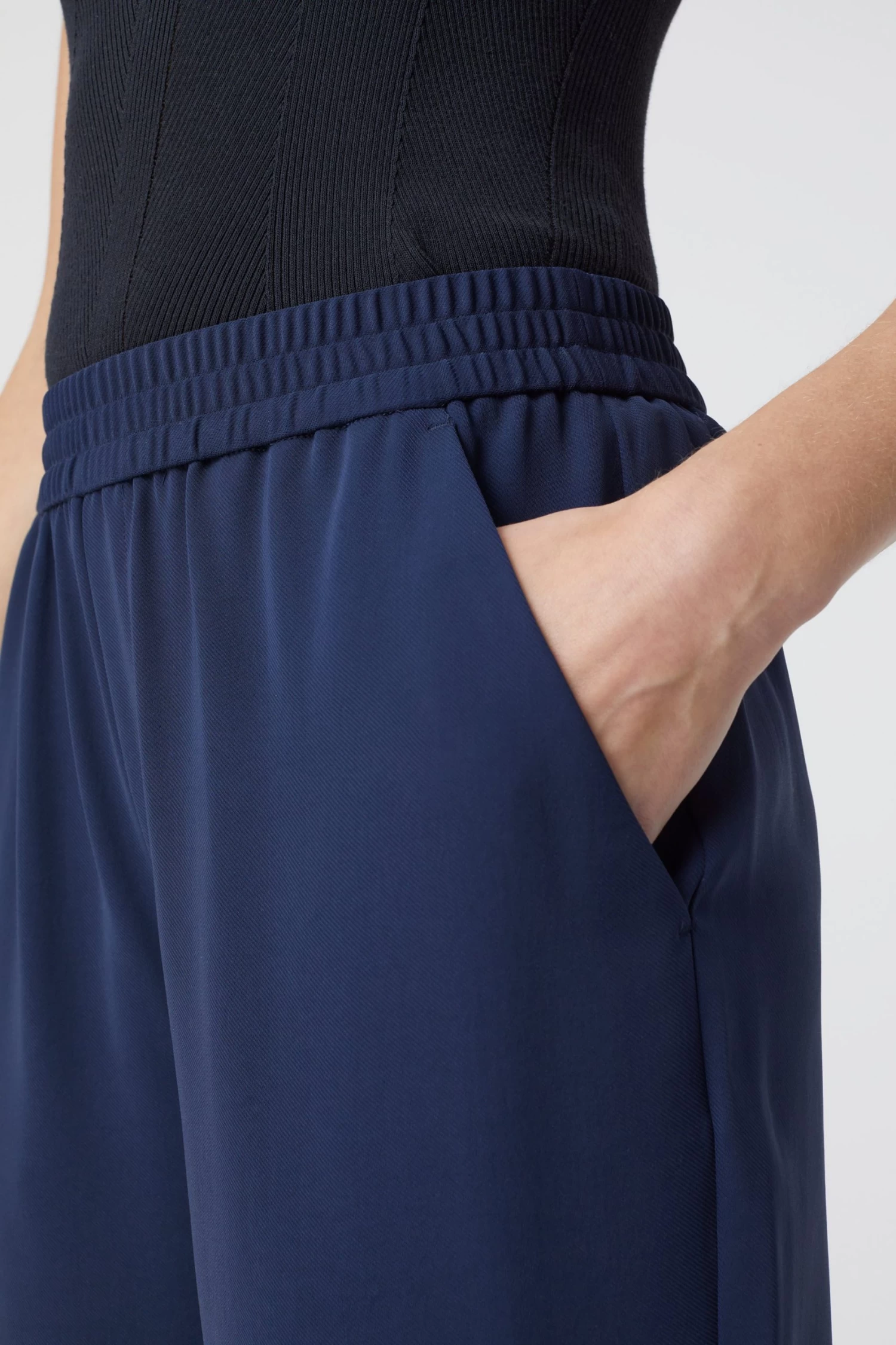 CLOSED Winona Sleek Twill Pants 5 CLOSED Winona Sleek Twill Pants – Bild 5