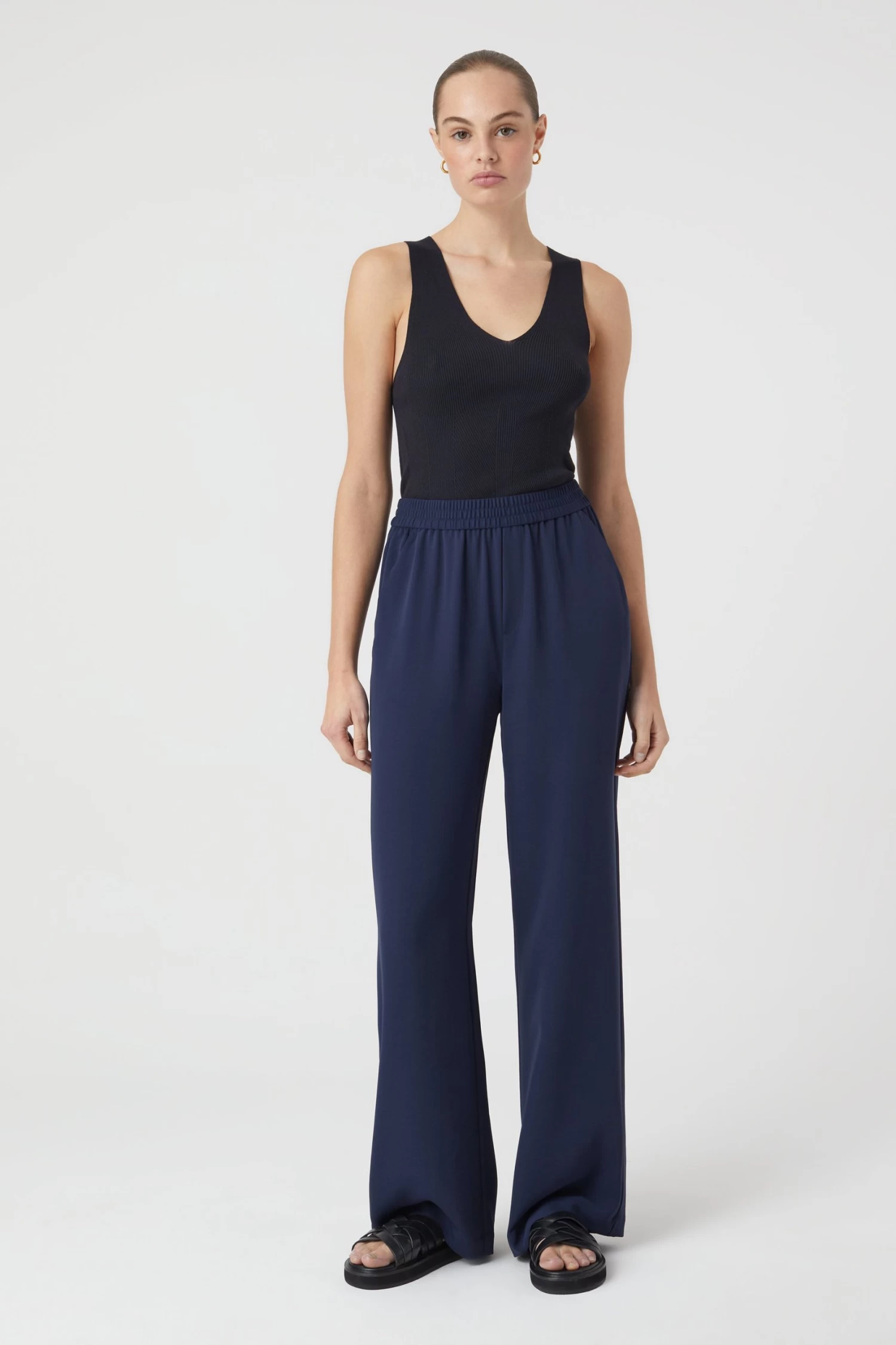 CLOSED Winona Sleek Twill Pants 1 CLOSED Winona Sleek Twill Pants