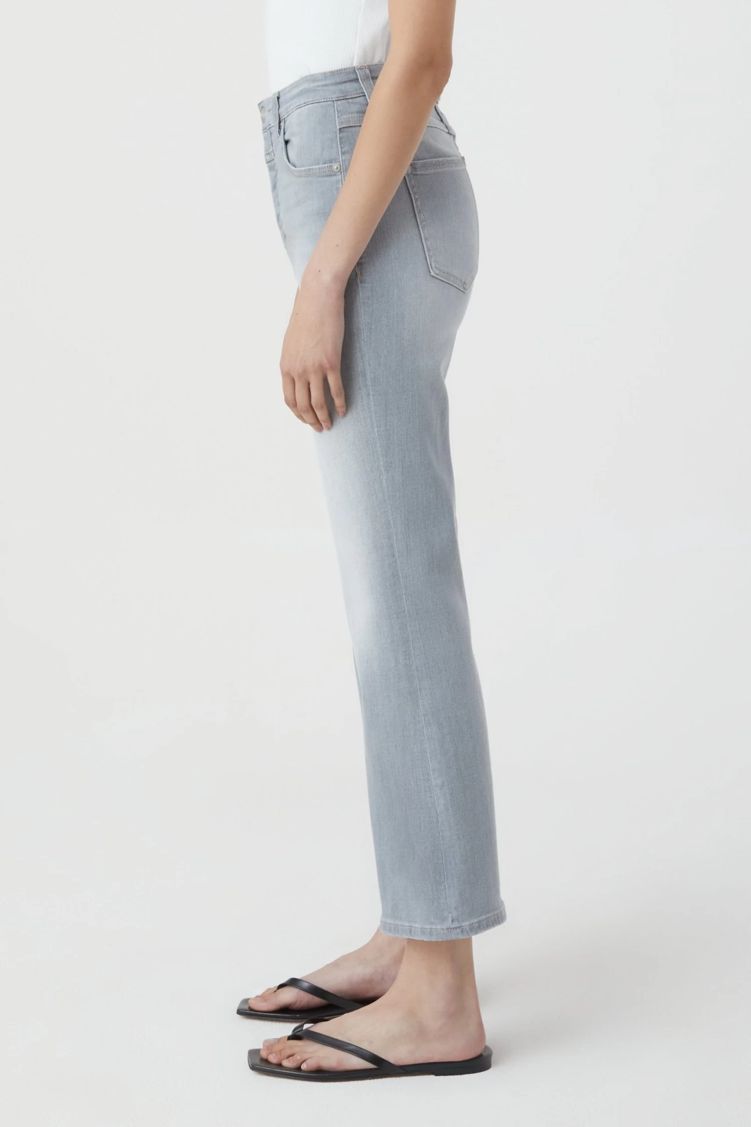 CLOSED Hi-Sun Power Stretch Denim 2 CLOSED Hi-Sun Power Stretch Denim – Bild 2