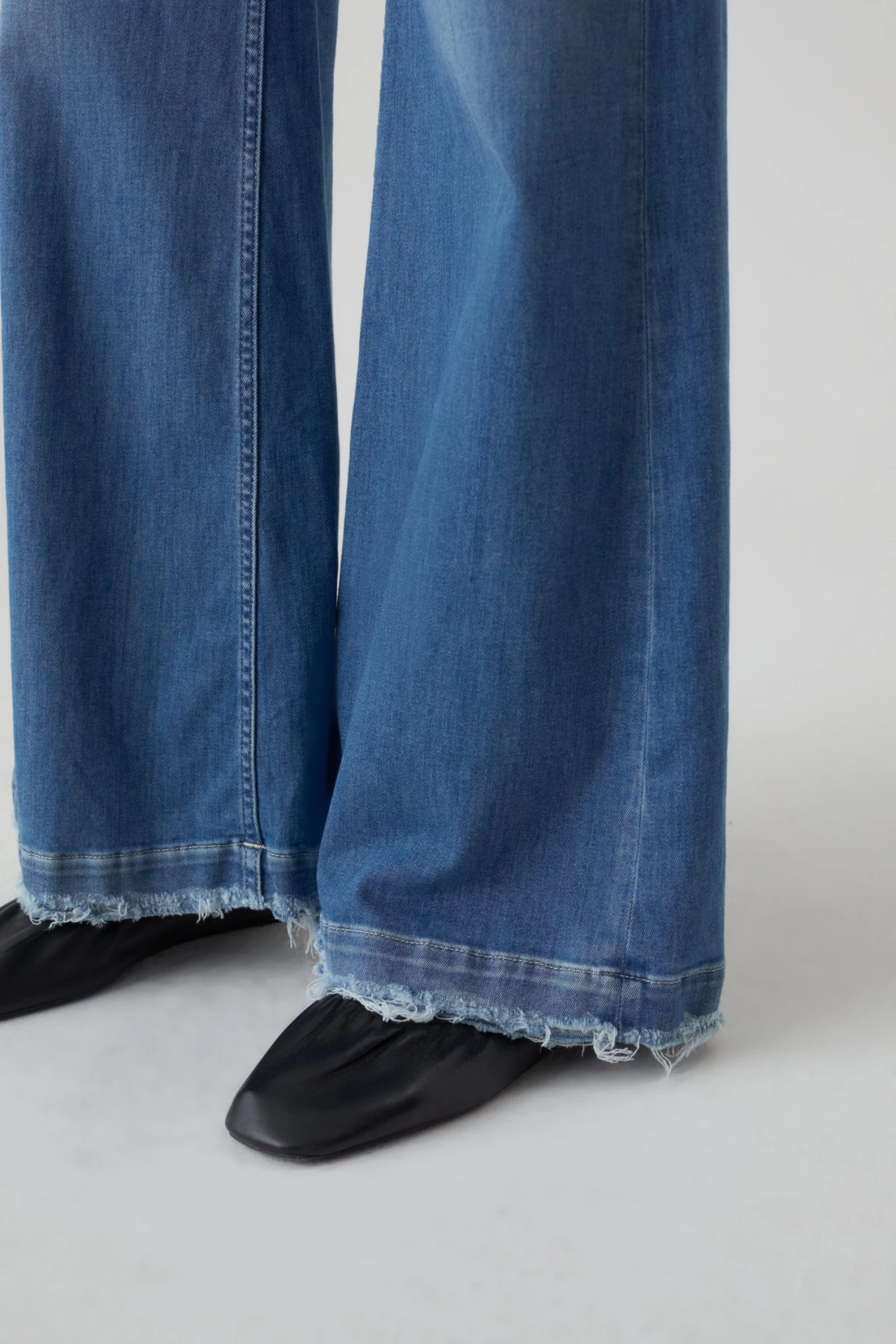 CLOSED Glow-up 7 CLOSED Glow-up – Bild 7