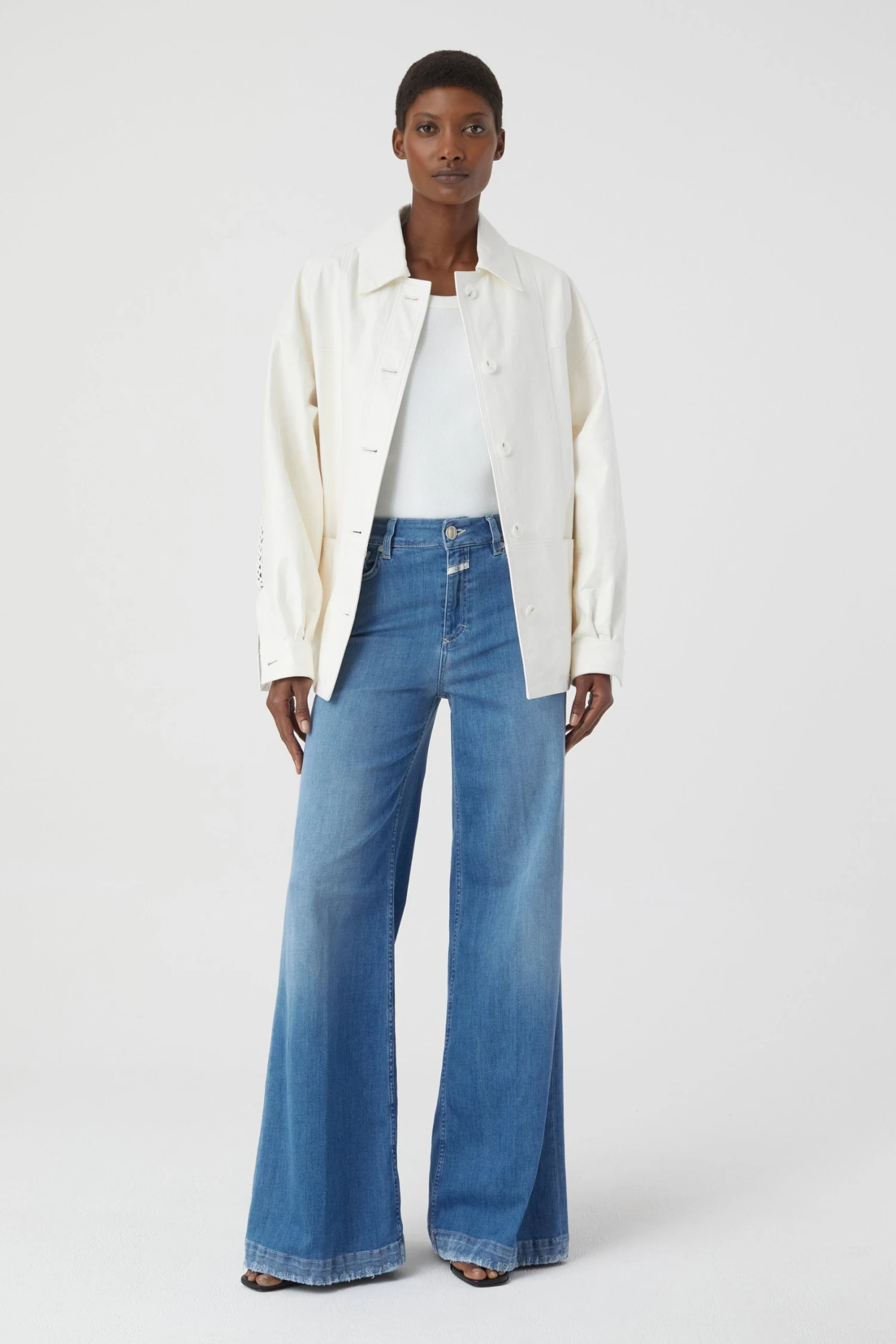 CLOSED Glow-up 1 CLOSED Glow-up