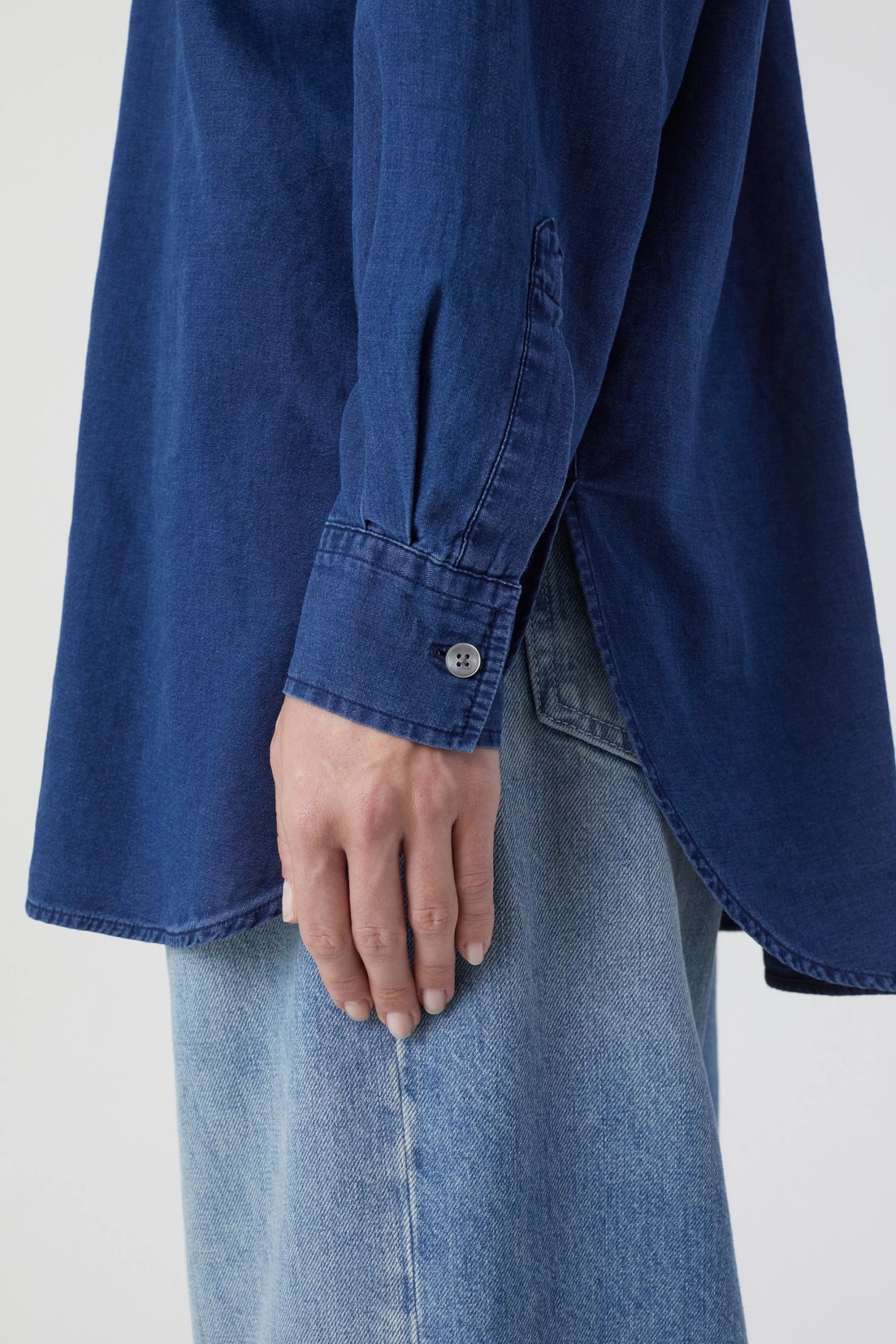 CLOSED Basic Denim Shirt 4 CLOSED Basic Denim Shirt – Bild 4