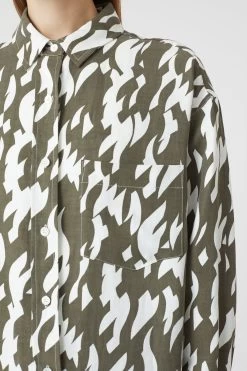 CLOSED Printed Longshirt -Mode Verkauf C94578 27F P3 683 2