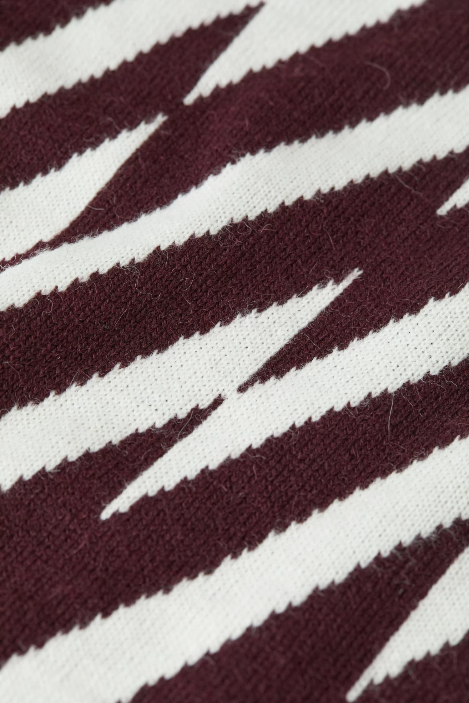 CLOSED Gemusterter Pullunder 7 CLOSED Gemusterter Pullunder – Bild 7