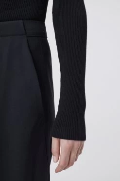 CLOSED Turtleneck Aus Bio-Wolle -Mode Verkauf C96796 92U 22 100 2