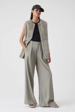 CLOSED Wendbare Weste