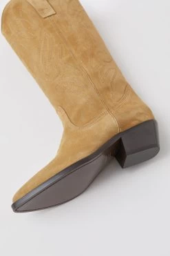 CLOSED Suede Western Boots